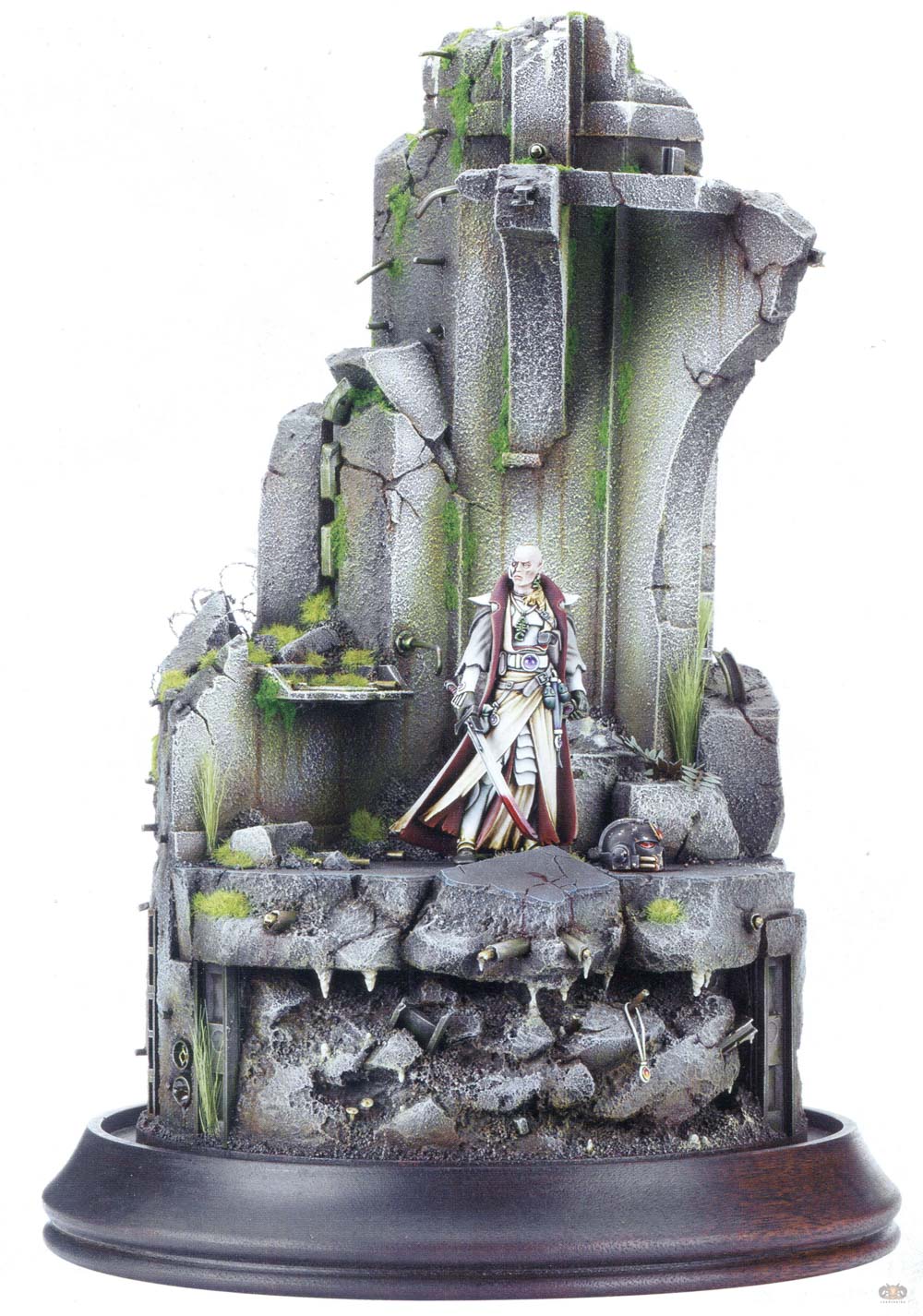 Eldar Scout In Imperial Ruins