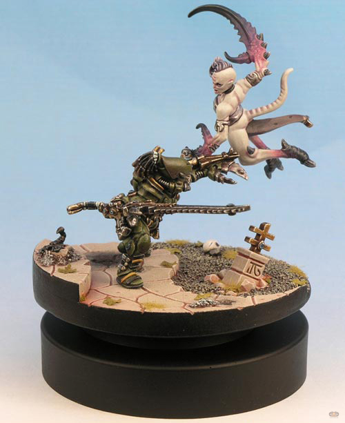 Striking Scorpion vs Daemonette of Slaanesh